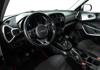 Подержанный автомобиль Kia Soul 2019 года (11 фото)
