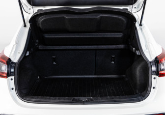 Подержанный автомобиль Nissan Qashqai 2021 года (2 фото)