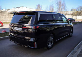 Подержанный автомобиль Voyah Dream 2023 года (4 фото)