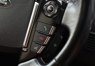 Подержанный автомобиль Land Rover Discovery 2016 года (13 фото)