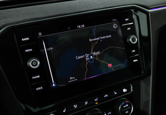 Подержанный автомобиль Volkswagen Passat Sedan 2020 года (16 фото)