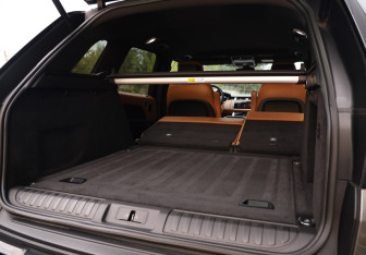 Подержанный автомобиль Land Rover Range Rover Sport 2021 года (34 фото)