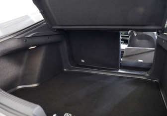 Подержанный автомобиль Changan UNI-V 2024 года (33 фото)