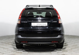 Подержанный автомобиль Honda CR-V 2014 года (6 фото)