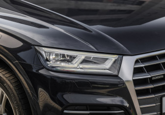 Подержанный автомобиль Audi Q5 2019 года (11 фото)