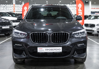 Подержанный автомобиль BMW X3 2021 года (3 фото)