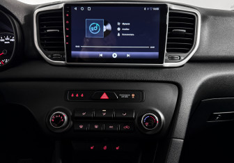Подержанный автомобиль Kia Sportage 2016 года (18 фото)