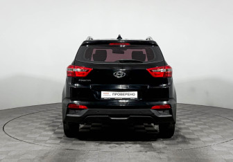 Подержанный автомобиль Hyundai Creta 2018 года (6 фото)