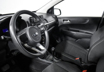 Подержанный автомобиль Kia Picanto 2019 года (9 фото)