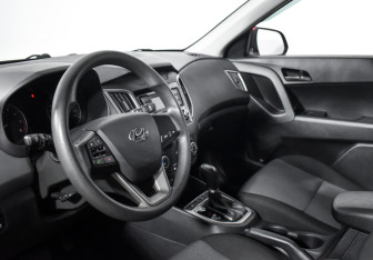 Подержанный автомобиль Hyundai Creta 2020 года (9 фото)
