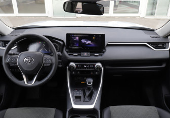 Новый Toyota RAV4 2025 (18 фото)