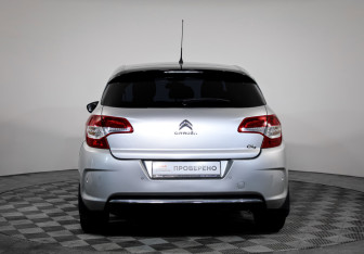 Подержанный автомобиль Citroen C4 Hatchback 2012 года (6 фото)