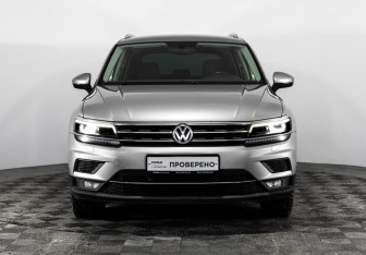 Подержанный автомобиль Volkswagen Tiguan 2017 года (3 фото)