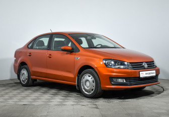 Подержанный автомобиль Volkswagen Polo Sedan 2016 года (3 фото)