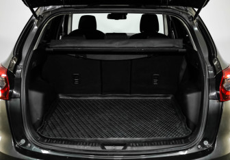 Подержанный автомобиль Mazda CX-5 2015 года (20 фото)