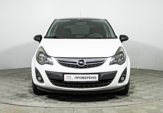 Подержанный автомобиль Opel Corsa 2012 года (2 фото)