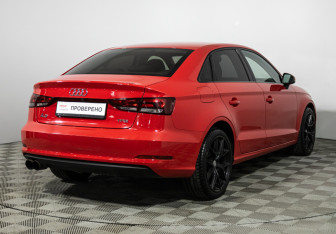 Подержанный автомобиль Audi A3 Sedan 2015 года (5 фото)