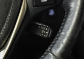 Подержанный автомобиль Toyota RAV4 2013 года (12 фото)