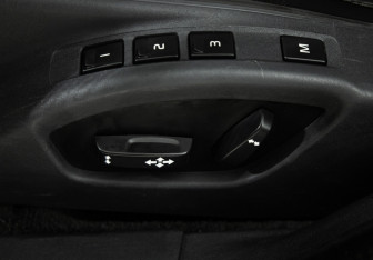 Подержанный автомобиль Volvo XC70 2008 года (16 фото)