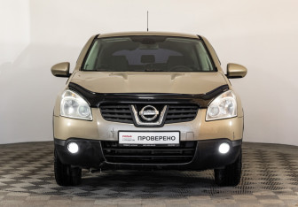 Подержанный автомобиль Nissan Qashqai 2008 года (2 фото)