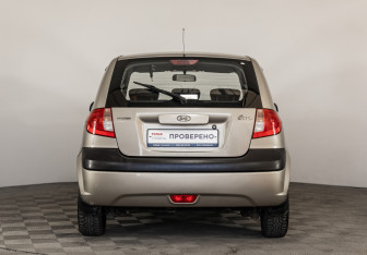 Подержанный автомобиль Hyundai Getz 2008 года (6 фото)