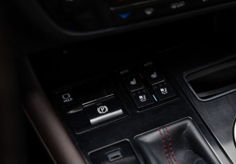 Подержанный автомобиль Lexus RX 2021 года (19 фото)