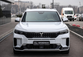 Подержанный автомобиль Voyah Free 2023 года (4 фото)
