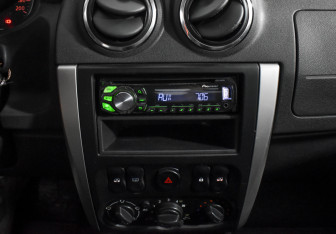 Подержанный автомобиль Nissan Almera Sedan 2013 года (16 фото)