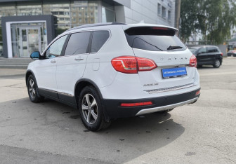 Подержанный автомобиль Haval H6 2019 года (6 фото)