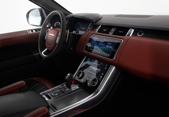 Подержанный автомобиль Land Rover Range Rover Sport 2021 года (30 фото)