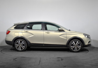 Подержанный автомобиль LADA (ВАЗ) Vesta Wagon 2020 года (4 фото)