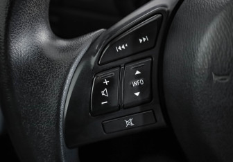 Подержанный автомобиль Mazda 6 Sedan 2012 года (11 фото)