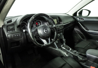 Подержанный автомобиль Mazda CX-5 2014 года (11 фото)