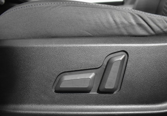 Подержанный автомобиль Haval F7 2020 года (21 фото)