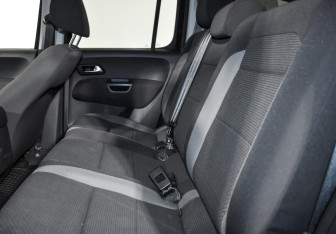 Подержанный автомобиль Volkswagen Amarok 2016 года (12 фото)