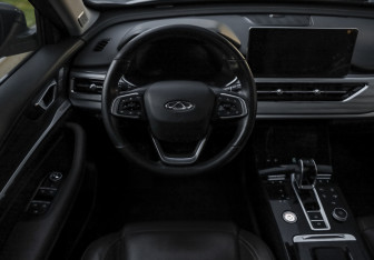 Подержанный автомобиль Chery Tiggo 8 Pro 2022 года (11 фото)