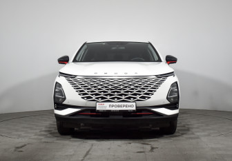 Подержанный автомобиль Omoda C5 2023 года (2 фото)