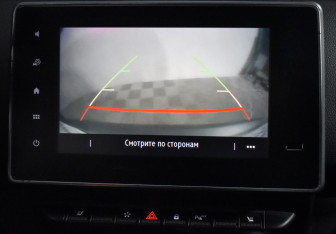 Подержанный автомобиль Renault Arkana 2019 года (18 фото)
