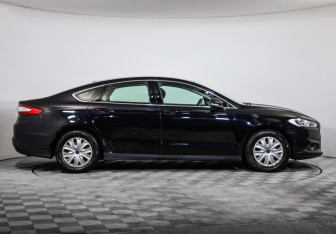 Подержанный автомобиль Ford Mondeo Sedan 2016 года (4 фото)