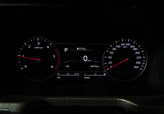 Подержанный автомобиль Kia Sorento 2023 года (12 фото)