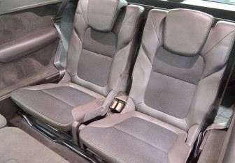 Подержанный автомобиль Renault Espace 2016 года (16 фото)