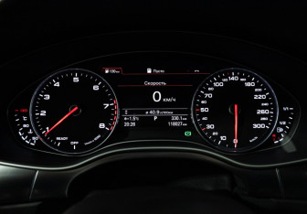 Подержанный автомобиль Audi A6 Sedan 2017 года (12 фото)