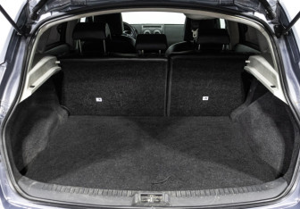 Подержанный автомобиль Nissan Qashqai 2007 года (15 фото)