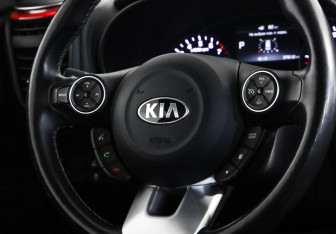 Подержанный автомобиль Kia Soul 2017 года (12 фото)