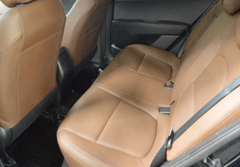 Подержанный автомобиль Hyundai Creta 2019 года (11 фото)