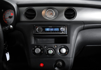Подержанный автомобиль Mitsubishi Outlander 2006 года (16 фото)