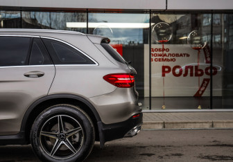 Подержанный автомобиль Mercedes-Benz GLC Coupe 2019 года (9 фото)