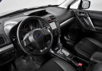 Подержанный автомобиль Subaru Forester Suv 2014 года (9 фото)