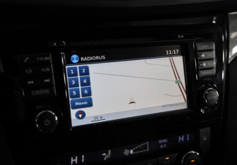 Подержанный автомобиль Nissan X-Trail 2016 года (14 фото)