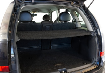 Подержанный автомобиль Opel Meriva 2007 года (24 фото)